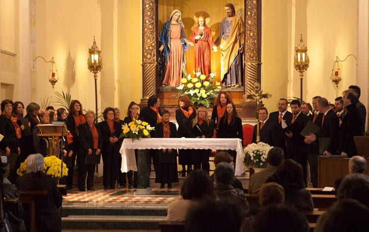 Corale S. Cecilia di Nocera Umbra -Esibizione a Cannaiola di Trevi -Santuario Beato Bonilli