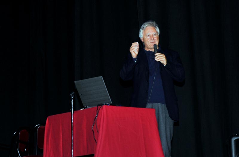 Trevi Premia il prof. Claudio Santoni - Foto