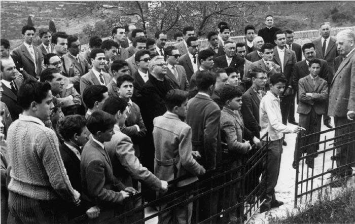 Trevi- Convegno ex allievi di d. Bosco - Omaggio ai caduti